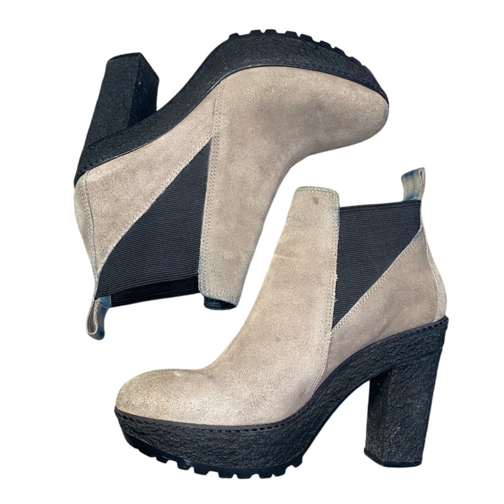 Diane Von Furstenberg Suede Chelsea Lug Sole Boots Womens 7